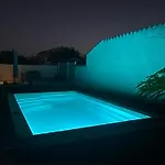 בית נופש Maison Avec Piscine Et Jardin סאלס-לה-שאטו
