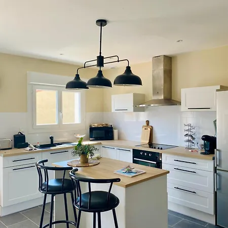 Maison Avec Jardin Holiday home *