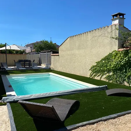 Дом отдыха Maison Avec Piscine Et Jardin Салз-ле-Шато