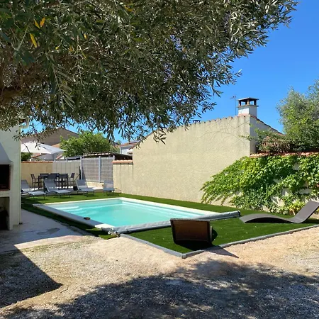 Maison Avec Piscine Et Jardin *
