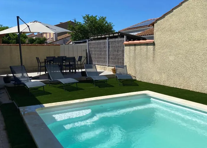 Maison Avec Piscine Et Jardin Hébergement de vacances Salses-le-Château